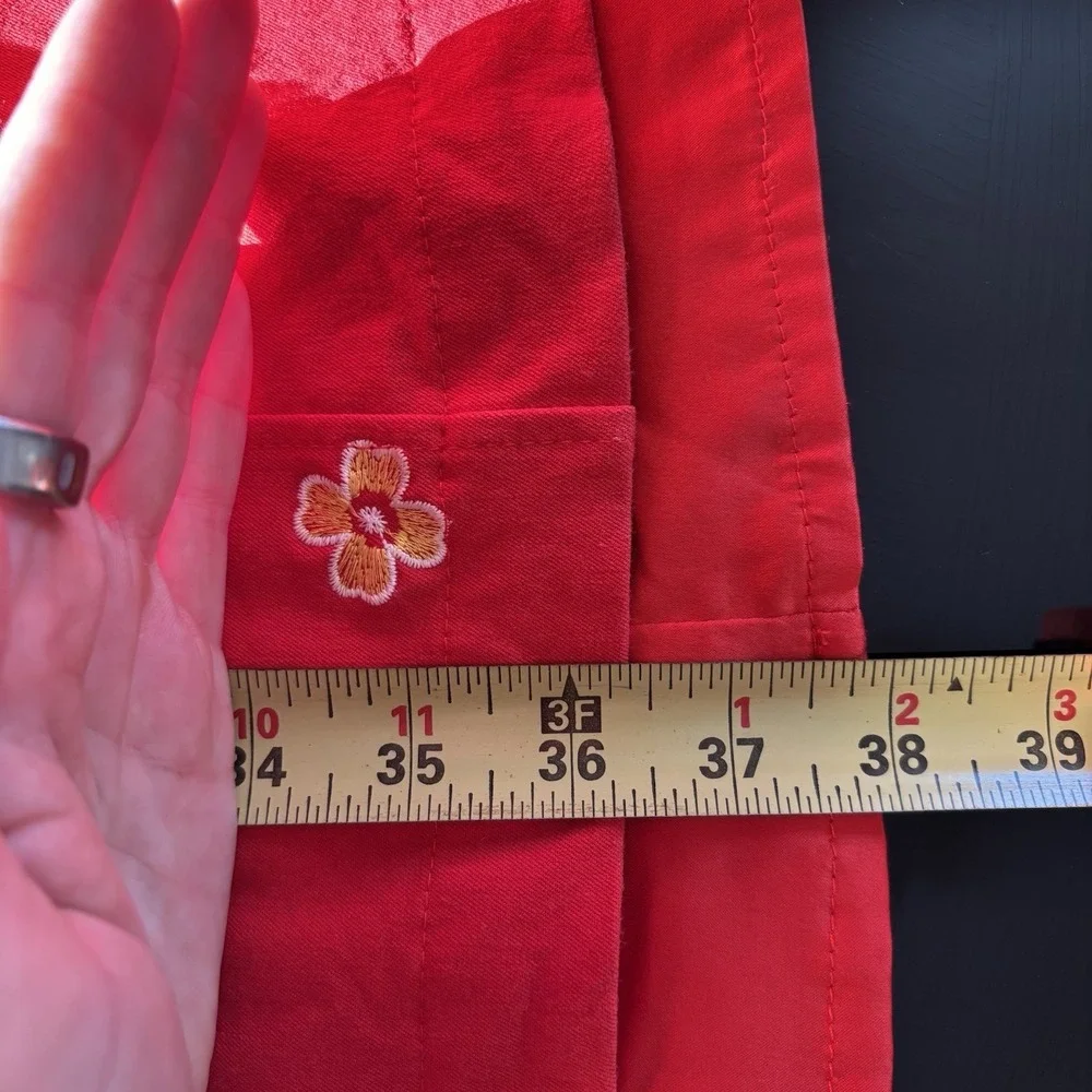 Modcloth Mid-Century Muse Shift Dress Red Embroidered Flowers 4X Retro - Picture 8 of 8